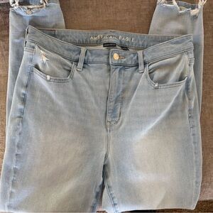 American Eagle Outfitters Light Wash Super High Rise Jeggings